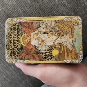 Golden Art nouveau Tarot deck